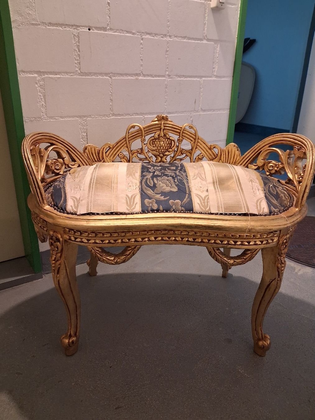 Sofas: kleines Sofa  – Gebraucht aus Nesselnbach von str_l9zr 3