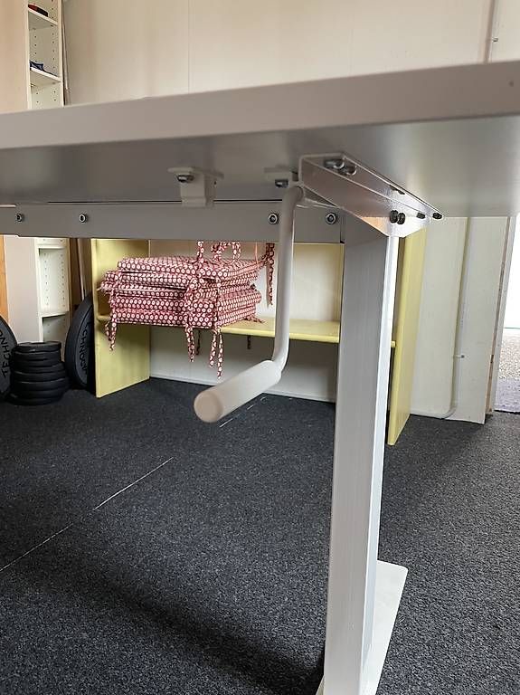 Ikea Bureaux: Stehpult Stehtisch – D'occasion à Seedorf BE par jonas.kuhn 1
