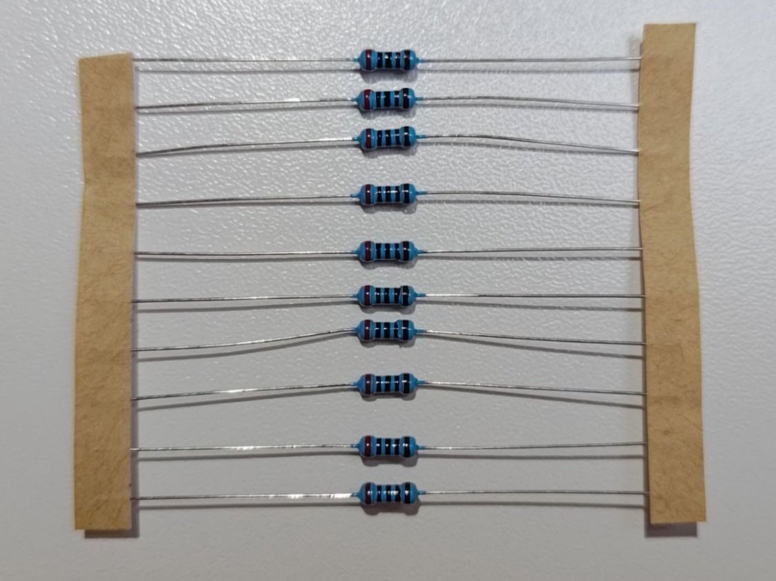 Componenti elettronici: Widerstand 2K Ohm ¼W 1% (10er Pack) – Nuovo (secondo la descrizione) da Liestal venduto da Kratzilla