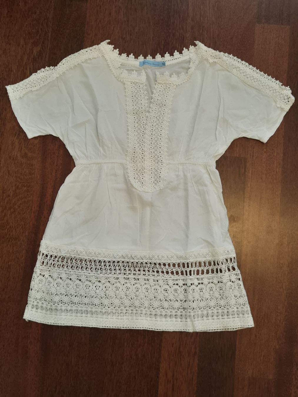 Tuniques: Weisses kurzes Strandkleid – Neuf (Voir description) à Strengelbach par ich1.0