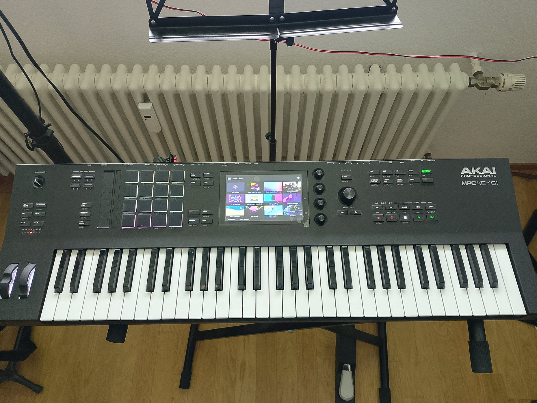 Akai Musikinstrumente: Akai MPC Key61 – Gebraucht aus Basel von noa_wsz5