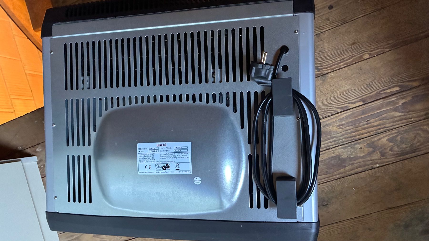 Waeco Frigoriferi & Refrigeratori: Kühlbox – Usato da Rüedisbach venduto da PaulM04 4