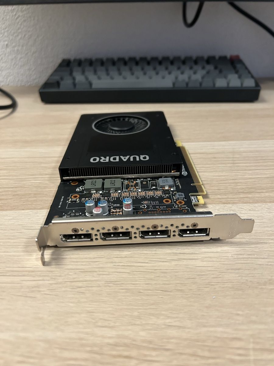 Nvidia Cartes graphiques: NVIDIA Quadro P2000 5GB – D'occasion à Dietwil par fatamorgana83 1