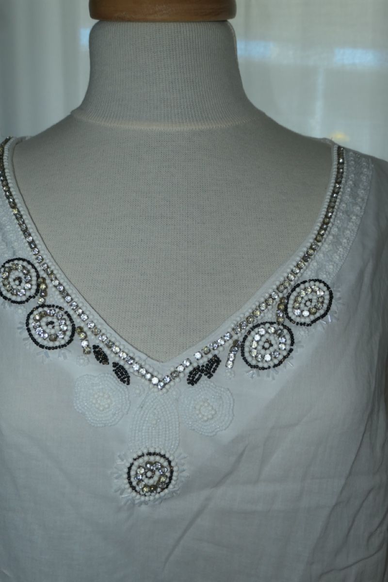 Top: Damen Bluse Weiss Langarm mit Perlen und Strass Grösse L – Usato da Kriens venduto da phi_l95v 1