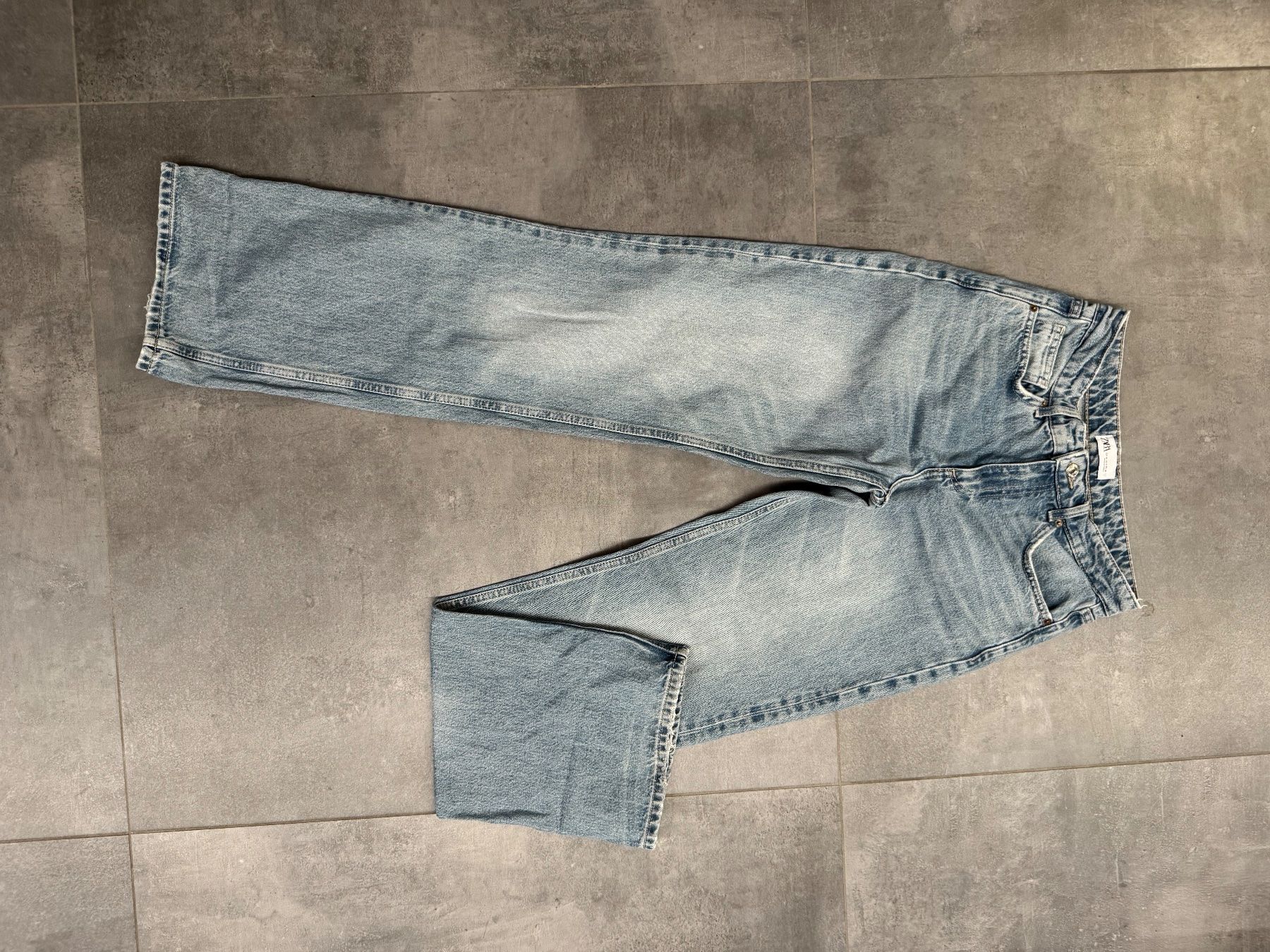 Zara Jeans: Jeans Zara – Gebraucht aus Chiasso von vav_l9h2