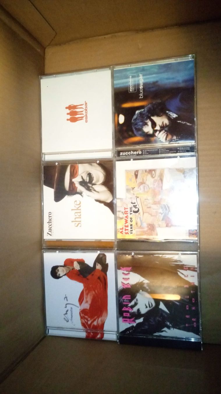 CDs: Los à 60 CD's (001) – Défectueux à Lüsslingen par Wildstar 8