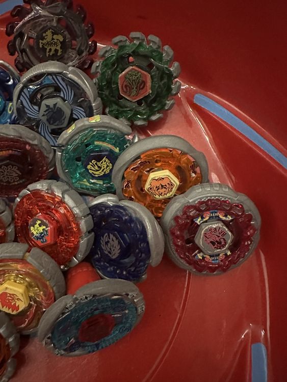 Beyblade METAL FUSION + Arena 5
