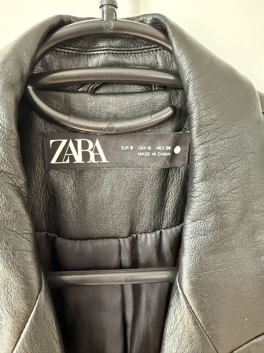 Zara Giacche: Zara faux Leder Blazer S – Usato da Luzern venduto da Aistee 4