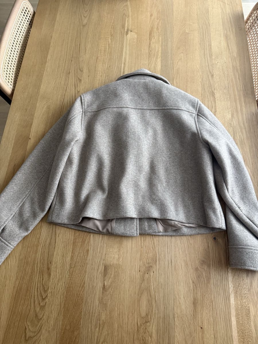Zara Giacche: Beige Zara Jacke, Grösse M – Usato da Untersiggenthal venduto da gabrixla 2