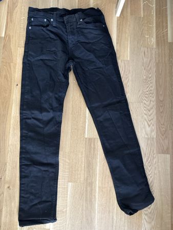 Jean LevPantalon noir coupe droite classique - Taille 32/32