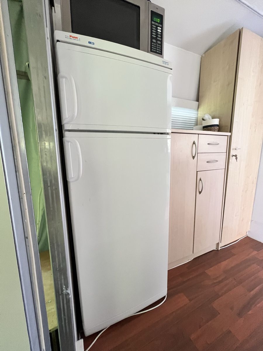 Novamatic Frigoriferi: Novamatic Kühlschrank – Usato da Münsingen venduto da MCMLXXXI