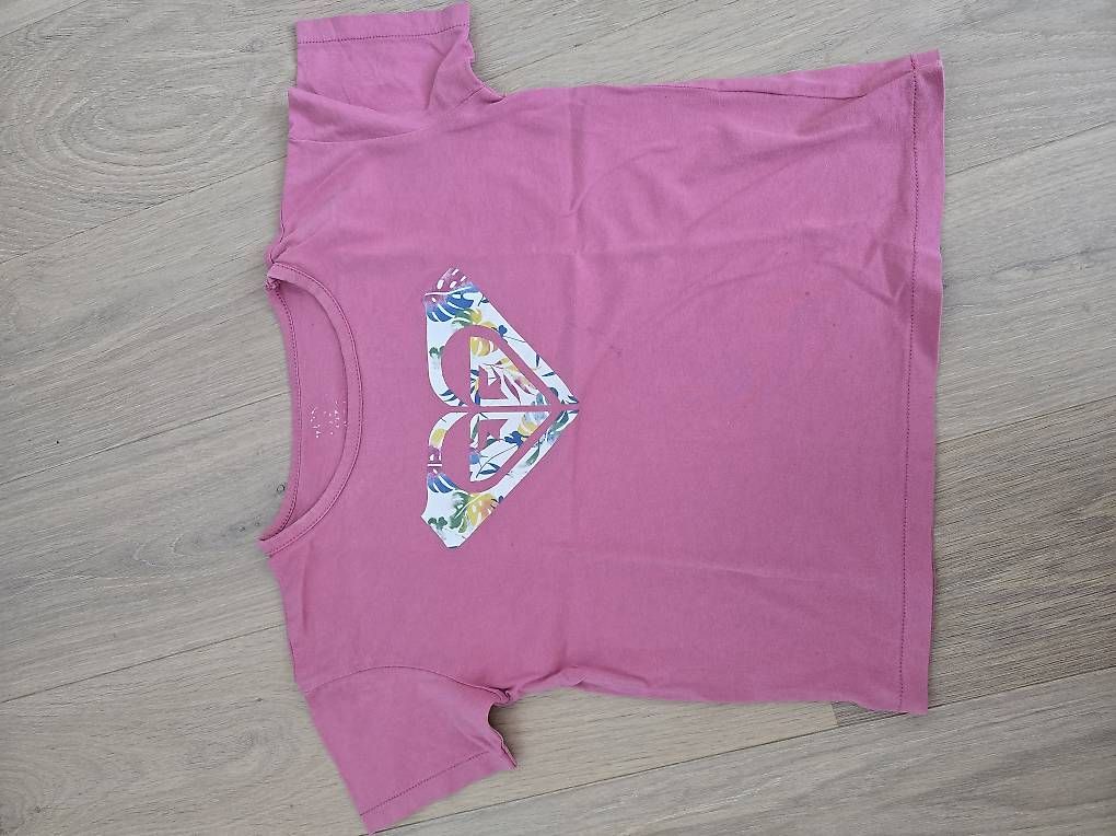 T-Shirts: 3x Roxy T-Shirt Gr.6 – Gebraucht aus Münsingen von Nik010 1