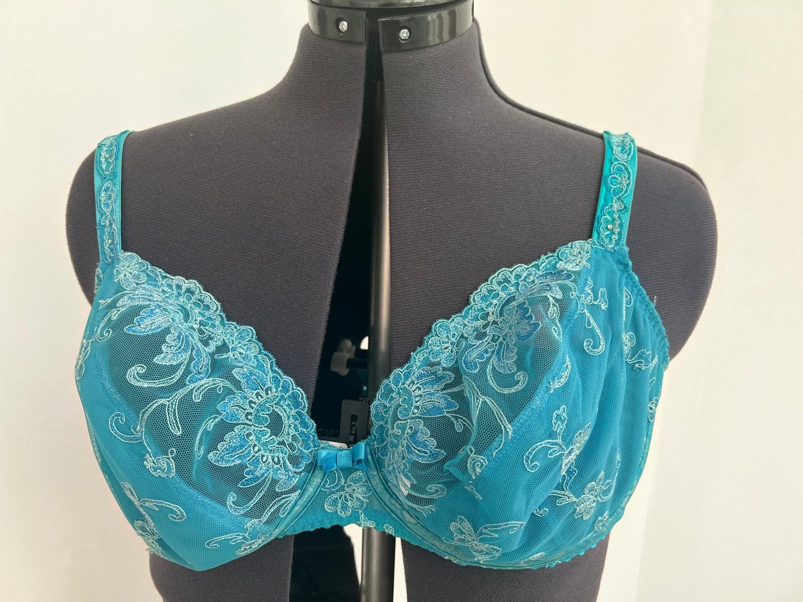 Triumph Altra biancheria intima: Primadonna BH mit Spitzen, türkis – Usato da Wettingen venduto da Muda33