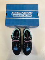 Baskets Skechers enfant neuves, taille 33, mémoire de forme