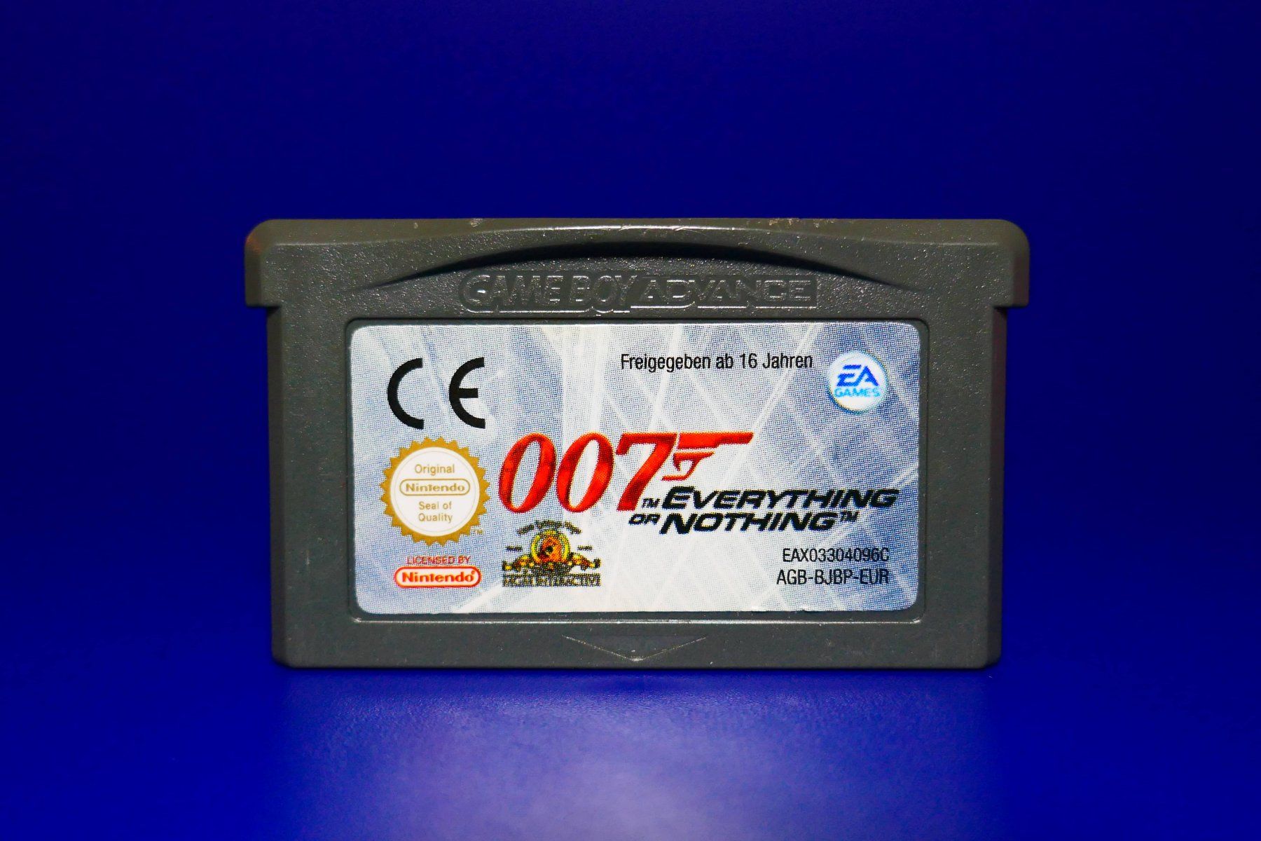 Nintendo Spiele: 007 : Everything or Nothing - Nintendo Game Boy Advance – Gebraucht aus Vuarrens von Espace-Retro