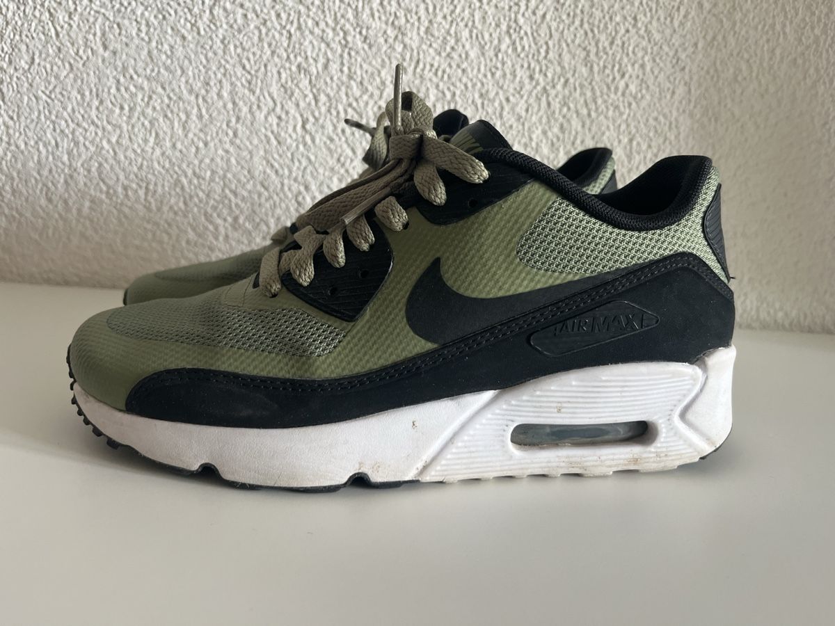 Nike Damenschuhe: Nike Air Max 90 Sneaker Grösse 36 – Gebraucht aus Frauenfeld von heyLani 2