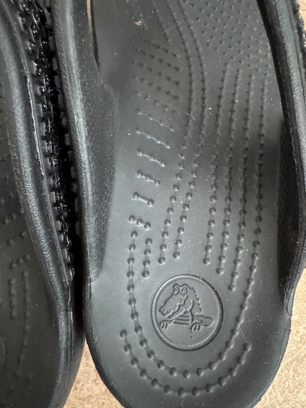 Crocs Scarpe da donna: Crocs Pantoletten Gr.35 – Usato da Thun venduto da Iriska77 2