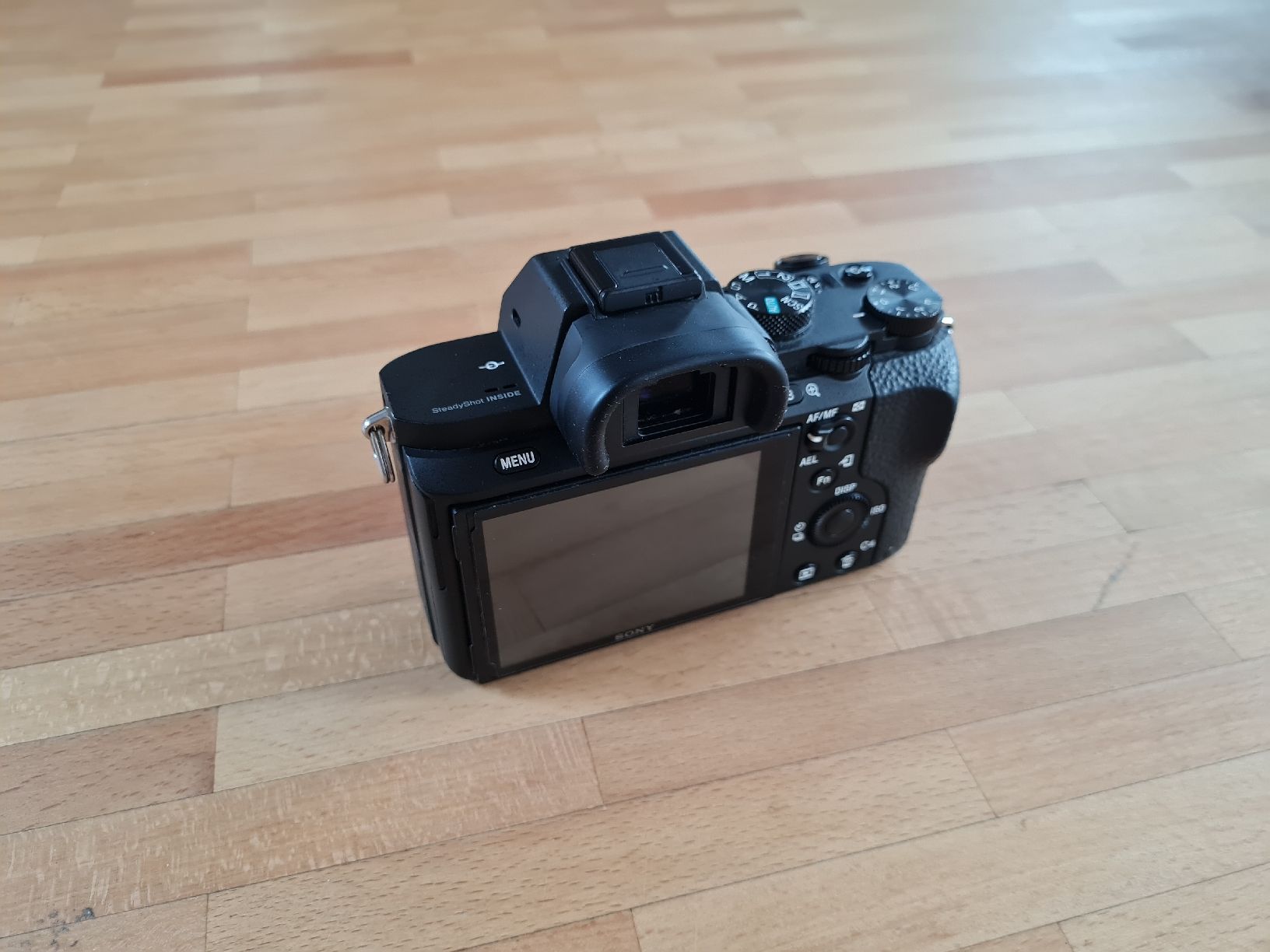 Sony Fotocamera: Sony Alpha 7 II + FE 28-70mm – Usato da Pâquier-Montbarry venduto da adr_g926 4