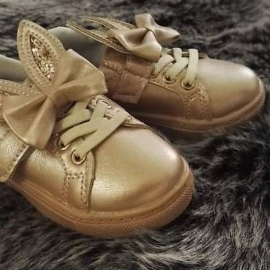Scarpe per ragazze: Wunderschöne Mädchenschuhe - Grösse 25 – Nuovo e nell'imballaggio originale da Teufenthal AG venduto da Agnieszka93