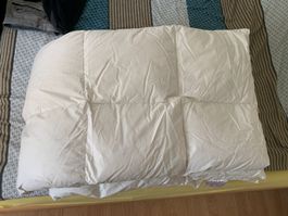 2x Duvet 210x200cm + 160x210cm, gemäss Beschrieb