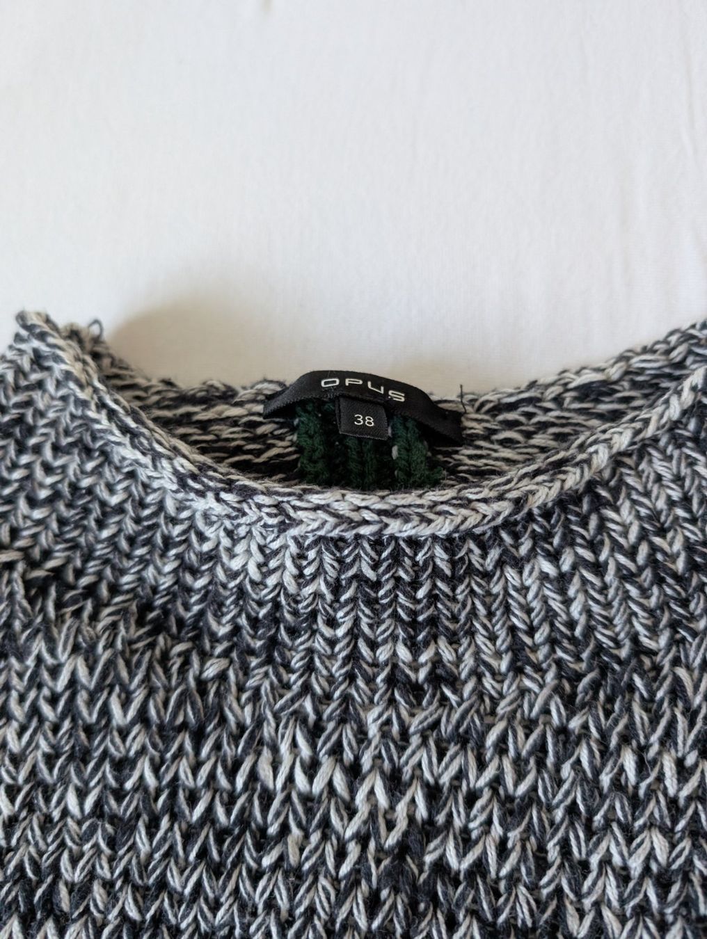 Opus Pulls & Sweat-shirts: Dunkelblau-weisser Pulli von Opus, Grösse 38 – D'occasion à Greifensee par Floh02 2