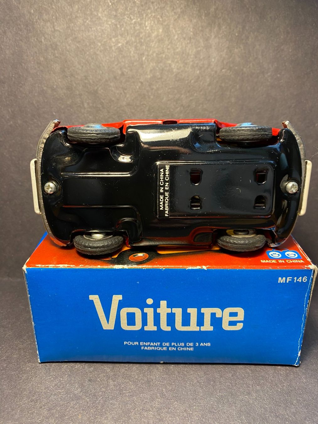 Giocattoli: VW Käfer Blech mit Friktion und Originalverpackung – Nuovo e nell'imballaggio originale da Spiez venduto da Mlandcruiser 9