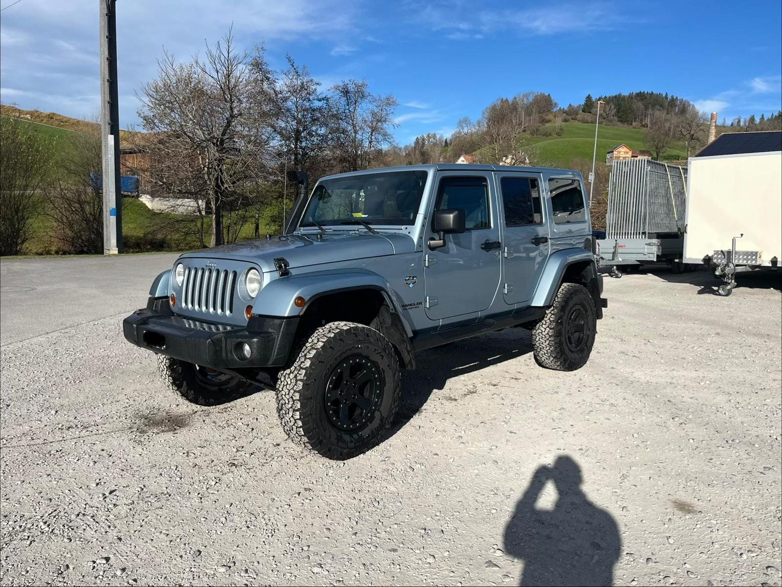 Jeep Automobili: Jeep Wrangler JKU 2.8CRD Sahara – Usato da Bühler venduto da sae_lr7z