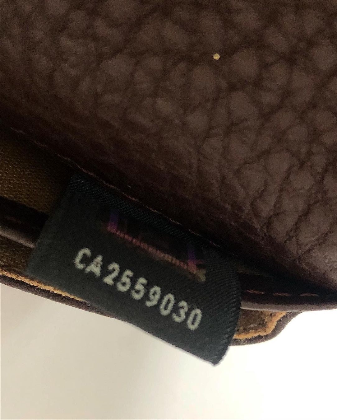 Taschen für Damen: Pochette Fendi – Gebraucht aus Pregassona von Reluxuryspace 9