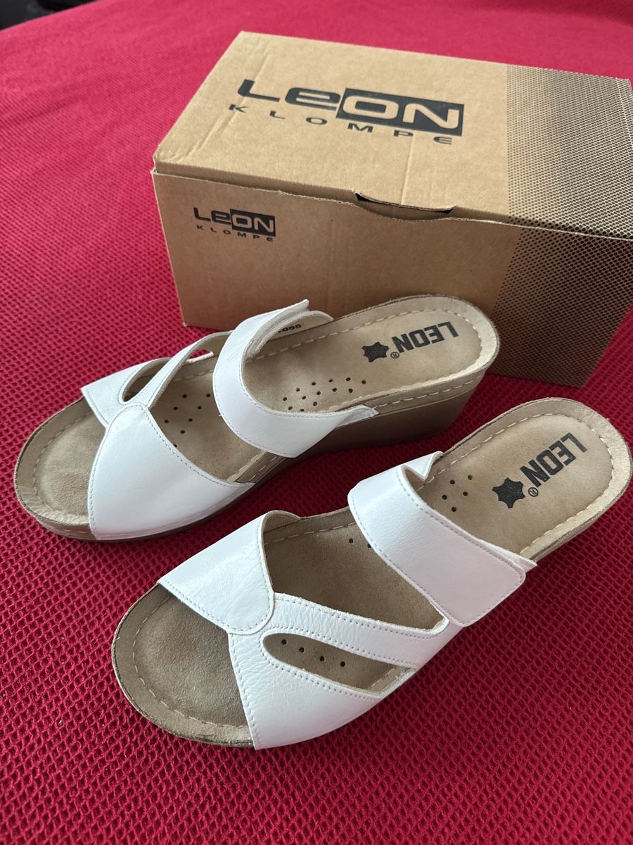 Scarpe da donna: NEU***LEDER SCHUHE WEISS Gr.41***SUPER GESCHENK*** – Nuovo e nell'imballaggio originale da Zürich venduto da Ceca52