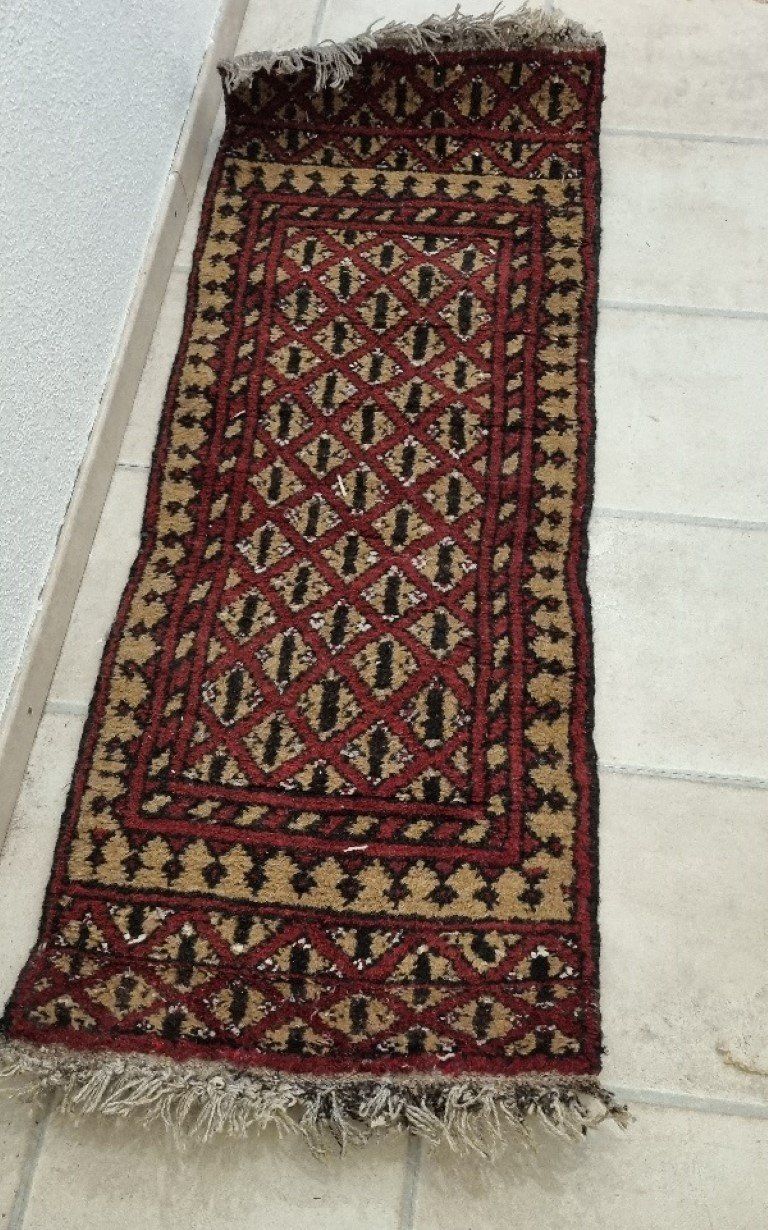 Tappeti: Kleiner Teppich Läufer Afghane – Usato da Flums venduto da Flumsantik