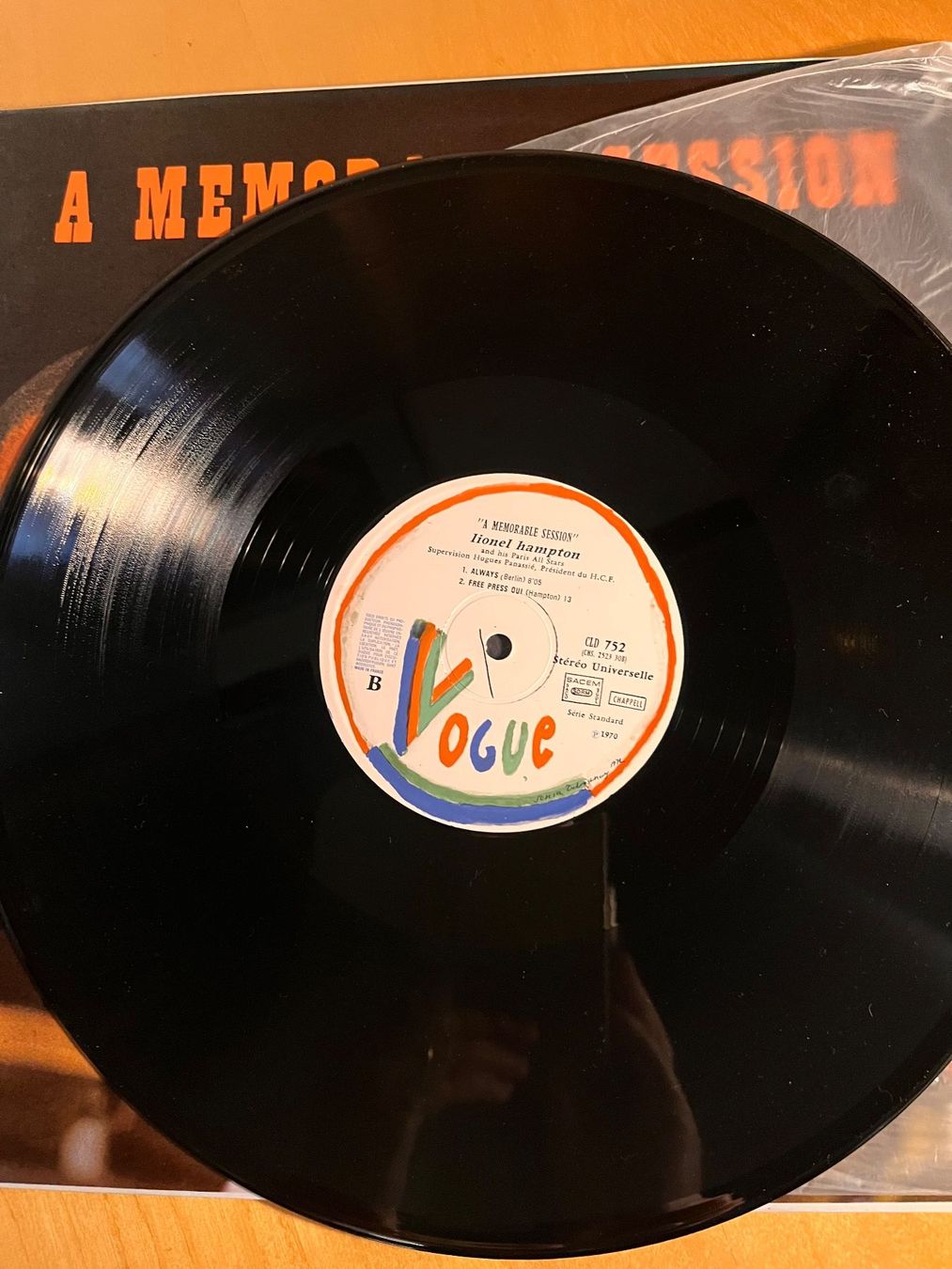 Dischi in vinile: Lionel Hampton : A Memorable Session, Schallplatte – Usato da Rüdlingen venduto da Timber_11 3