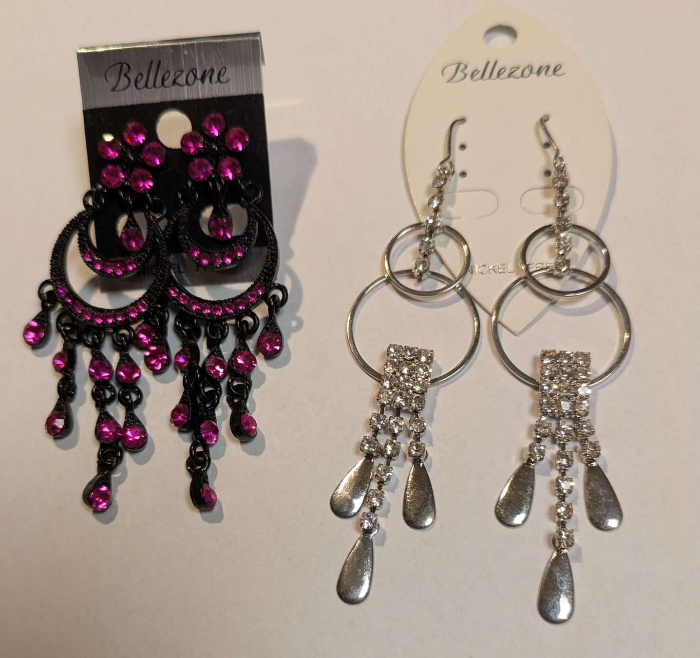 Boucles d'oreille: 2 Paar Ohrhänger neu – Neuf avec emballage d'origine à Zetzwil par Stritzi