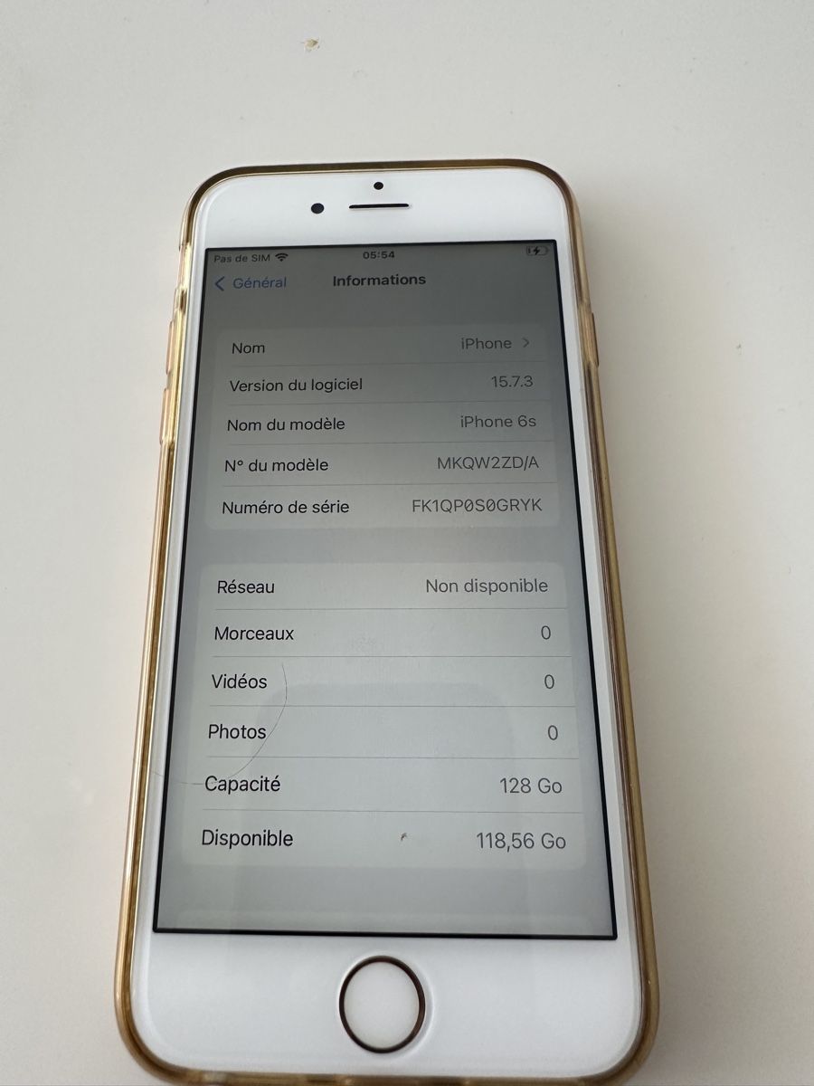 Apple Portables: Iphone 6s  – D'occasion à Uzwil par Chevalier7 2