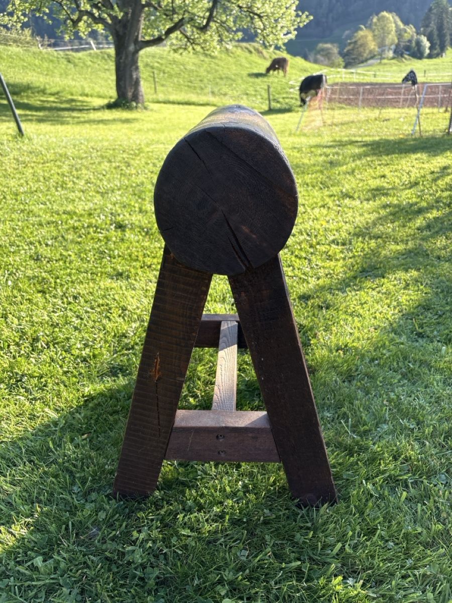 Articoli in legno: Rustikaler Holz-Sattelbock – Usato da Gonten venduto da Schneemaus 1