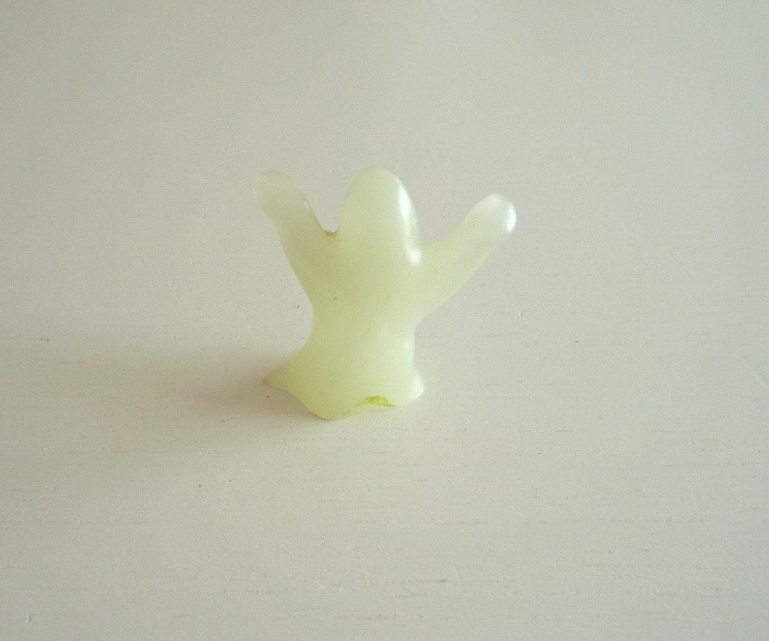 Statuette: Leuchtende fluoreszierende Figur "Gespenst" – Usato da Aarau venduto da Aaran 1