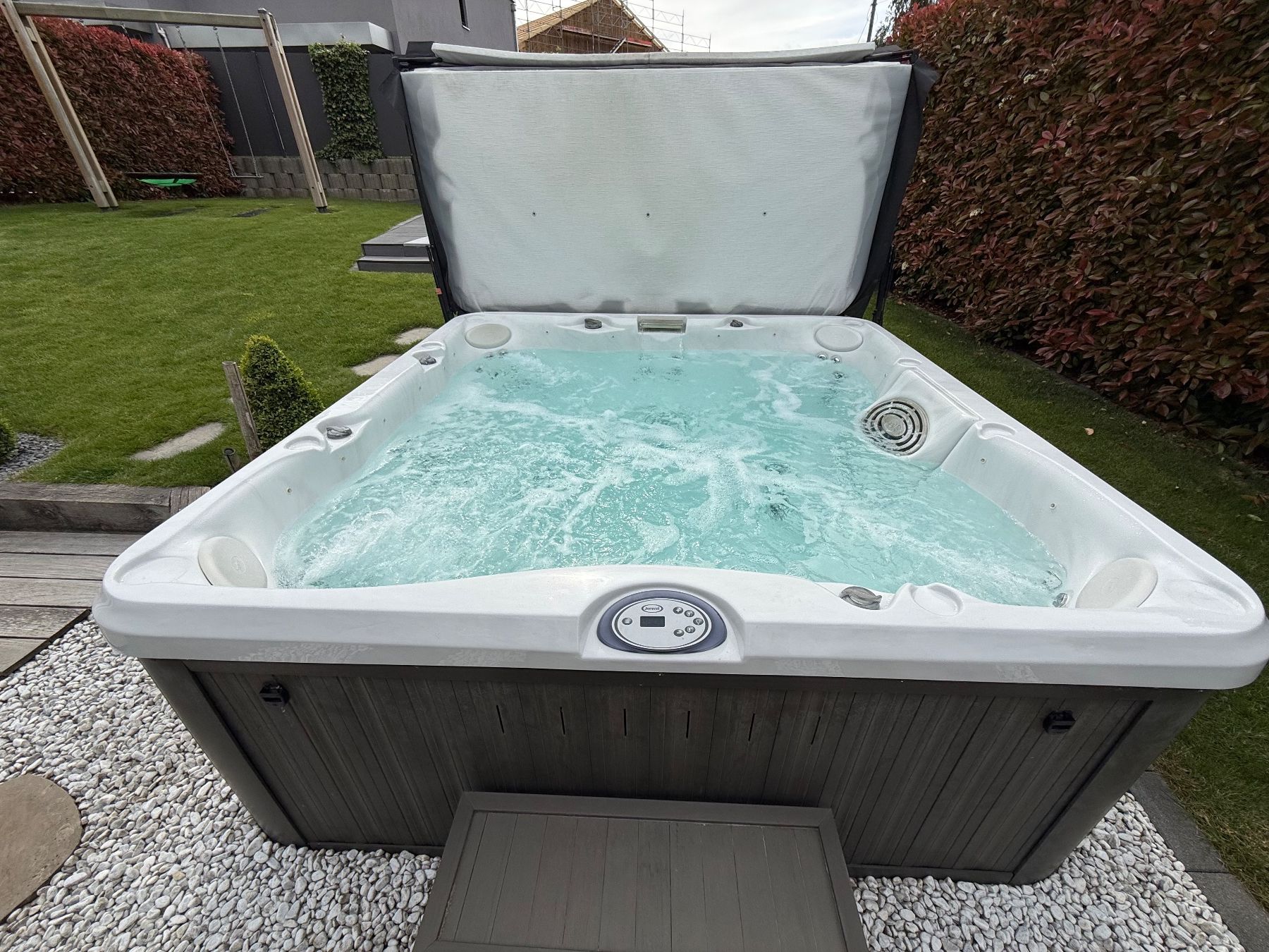 Jacuzzi Whirlpool: Jacuzzi J-280 (6 places) – Usato da Farvagny-le-Grand venduto da AB_1993 6