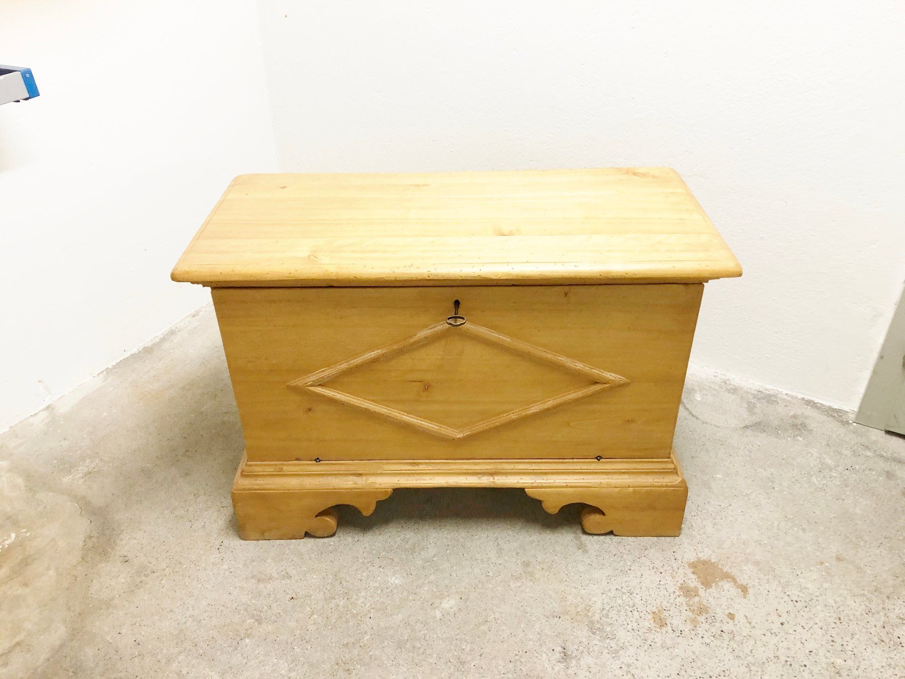 Cassapanche: Holztruhe - Bartruhe 95 x 65 x 45 cm – Usato da Glattbrugg venduto da Ariel012 1
