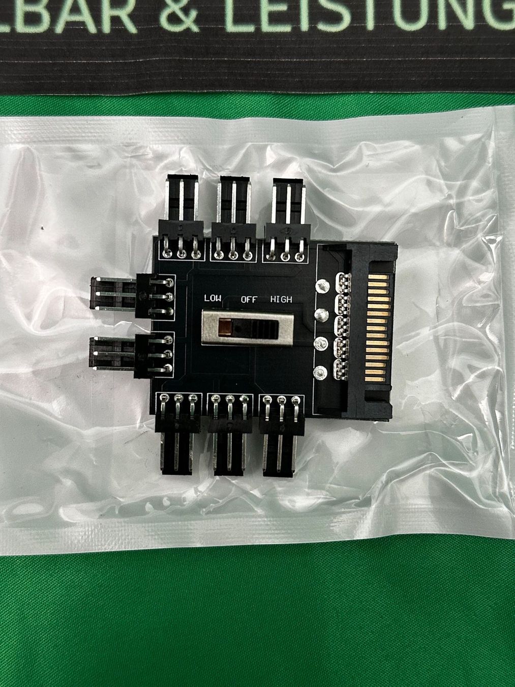 PCs: 🟢PREIS-KNALLER: 3 PIN Computer PC Lüfter HUB – Neu und originalverpackt aus Rorschacherberg von LuksPCs 2