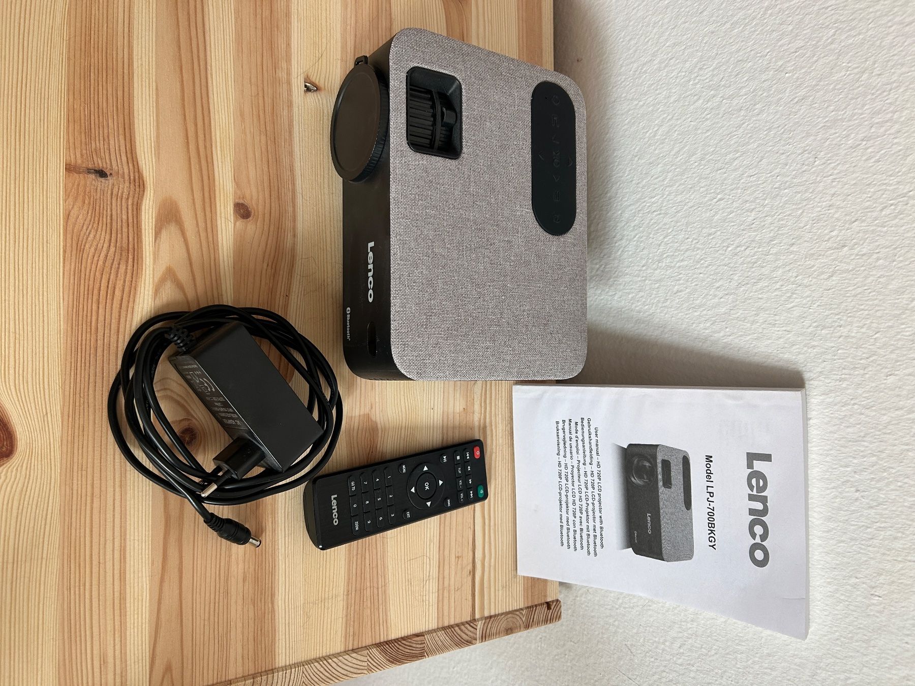Lenco Vidéoprojecteurs: Beamer Lenco – Neuf (Voir description) à Basel par Elviraeuphemia 1