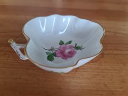 Meissen Porzellan rote Rose kleine Schale 