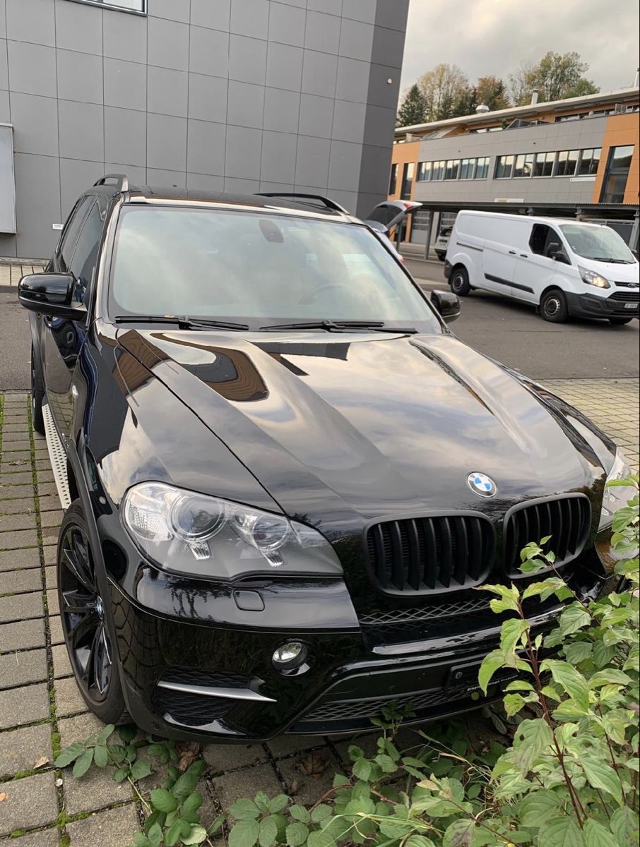 BMW Autos: Bmw X5 40d  – D'occasion à Haag (Rheintal) par tony220 1