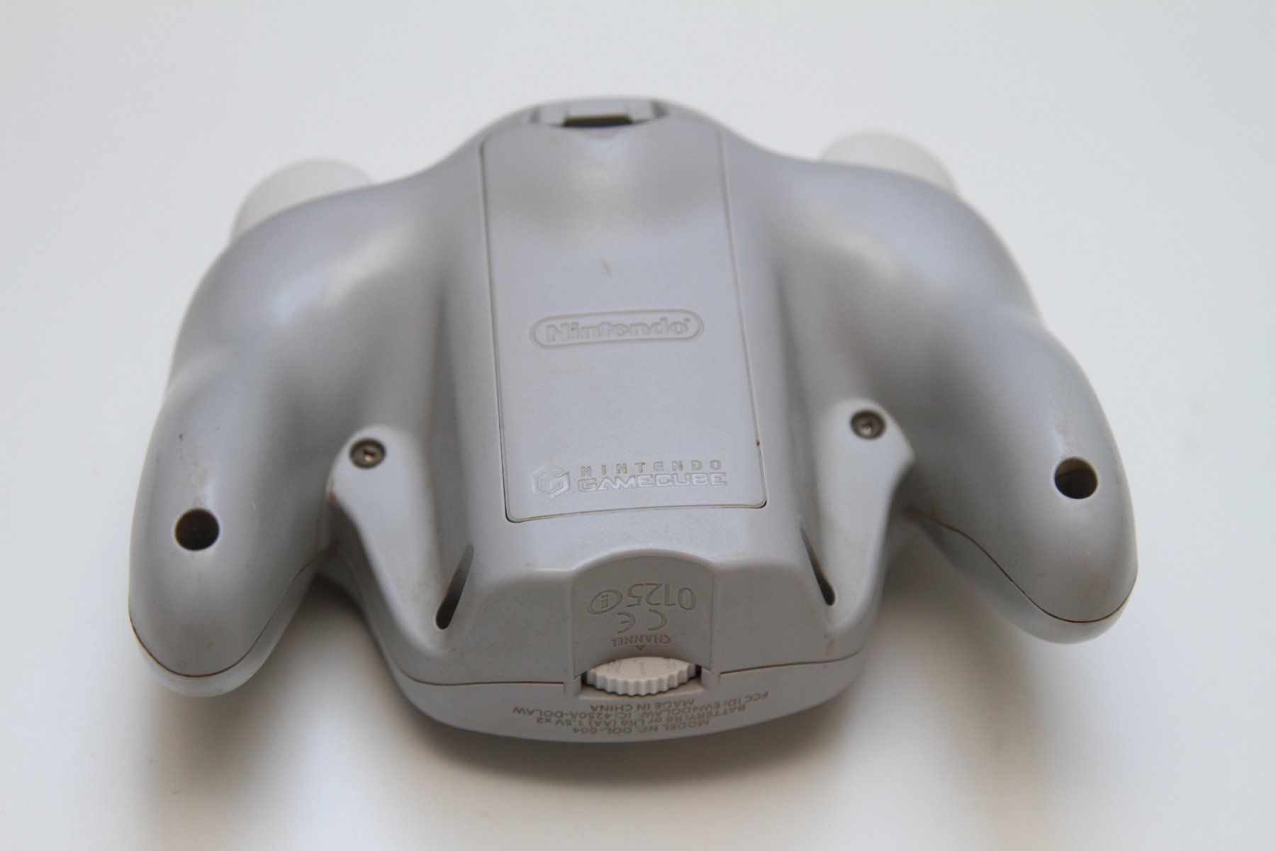 Nintendo Controller: Wavebird Wireless Gamecube Controller – Usato da Basel venduto da camelot99 2