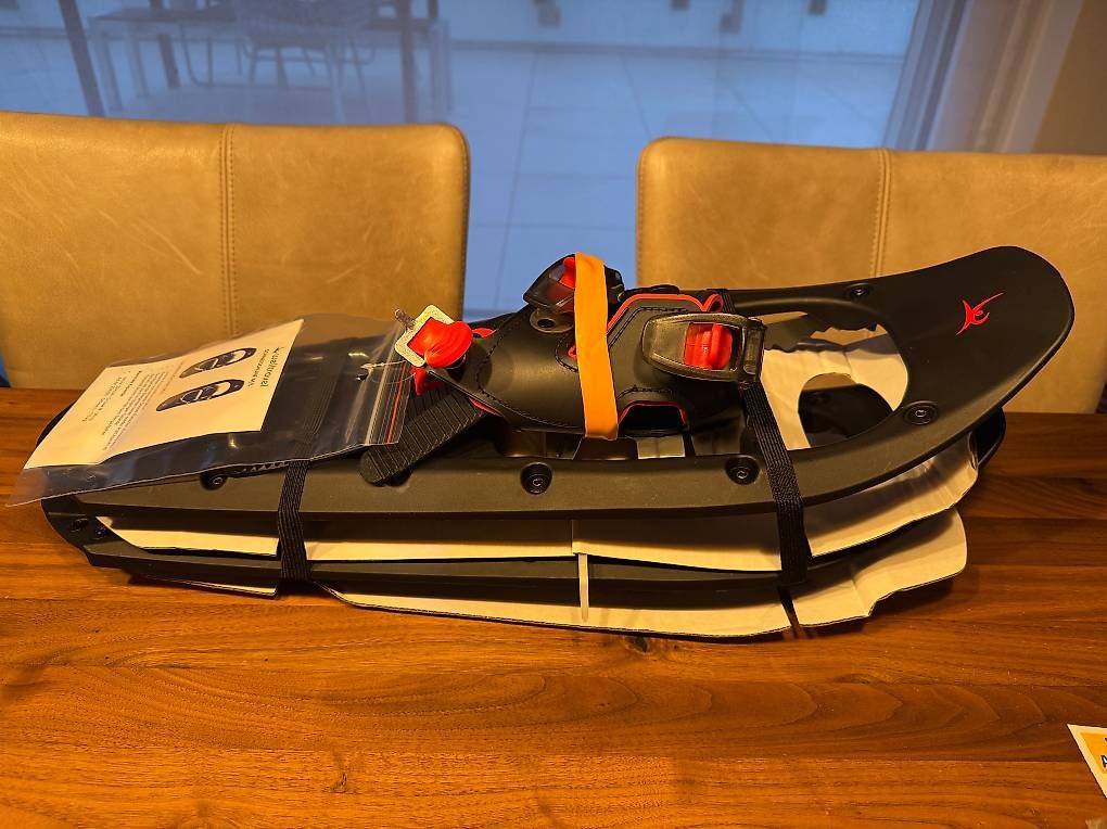 Sonstiges zum Bergsteigen & Wandern: NEUE Schneeschuhe mit Ratschenverschluss – Neu und originalverpackt aus Einsiedeln von Rona 2