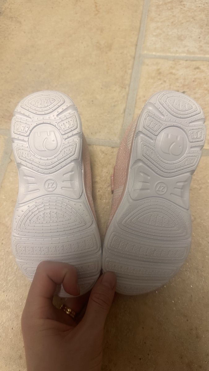 Elefanten Schuhe für Mädchen: Mädchen Turnschuhe elefanten – Gebraucht aus Oberglatt ZH von jul_q86q 3