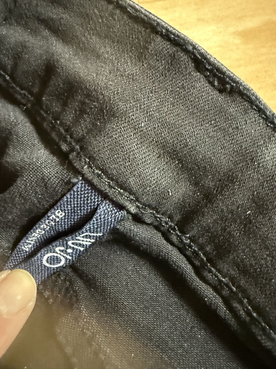 Liu Jo Pantaloni: Liu jo hose – Usato da visp venduto da Kmemo1 3