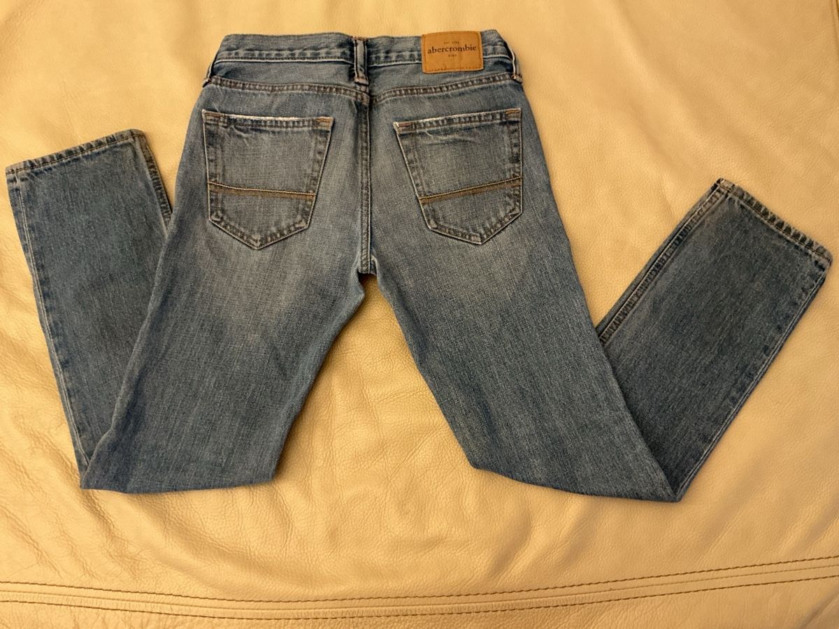 Abercrombie Jeans: Abercrombie Kinderjeans Größe 12 – Usato da Oberwil BL venduto da TypeR-666 1