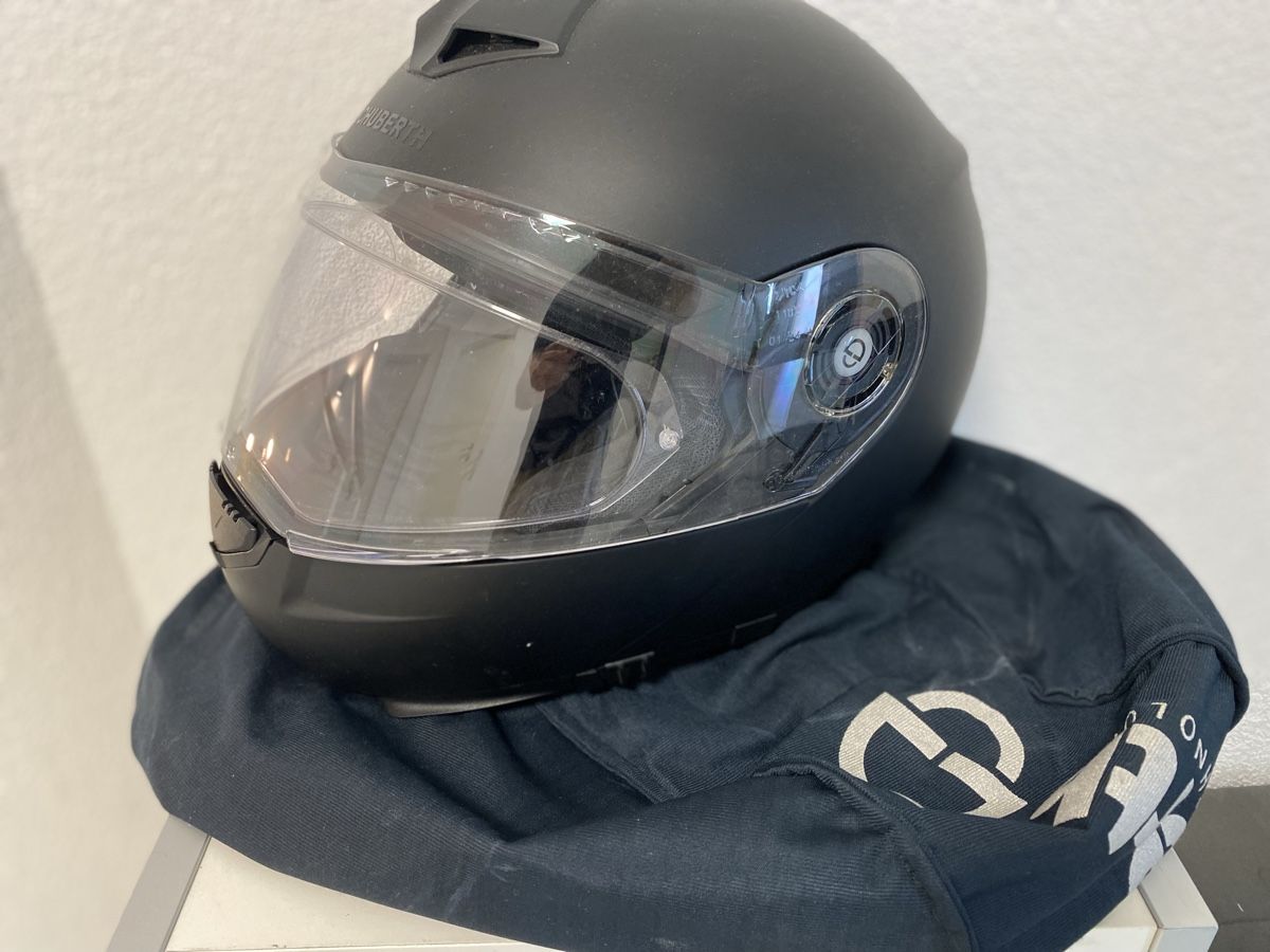 Schuberth Caschi & visiere: Schubert C3 Motorrad Klapphelm Gr 60-61 – Usato da Birrwil venduto da Bendegriz