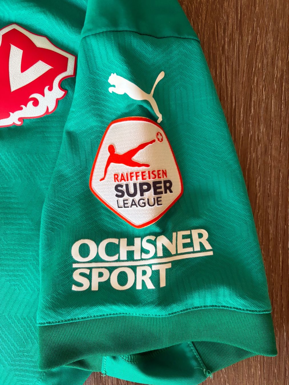 Puma Leibchen & Hosen: FC Vaduz Trikot Gr. L / Chande – Gebraucht aus Muttenz von bargain_hunter 2