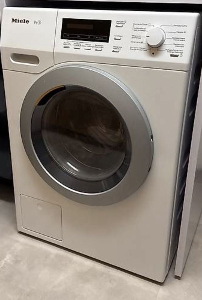 Miele Waschmaschinen: waschmaschine 8 kg A+++ – Neu (gemäss Beschreibung) aus Adliswil von F.B.E