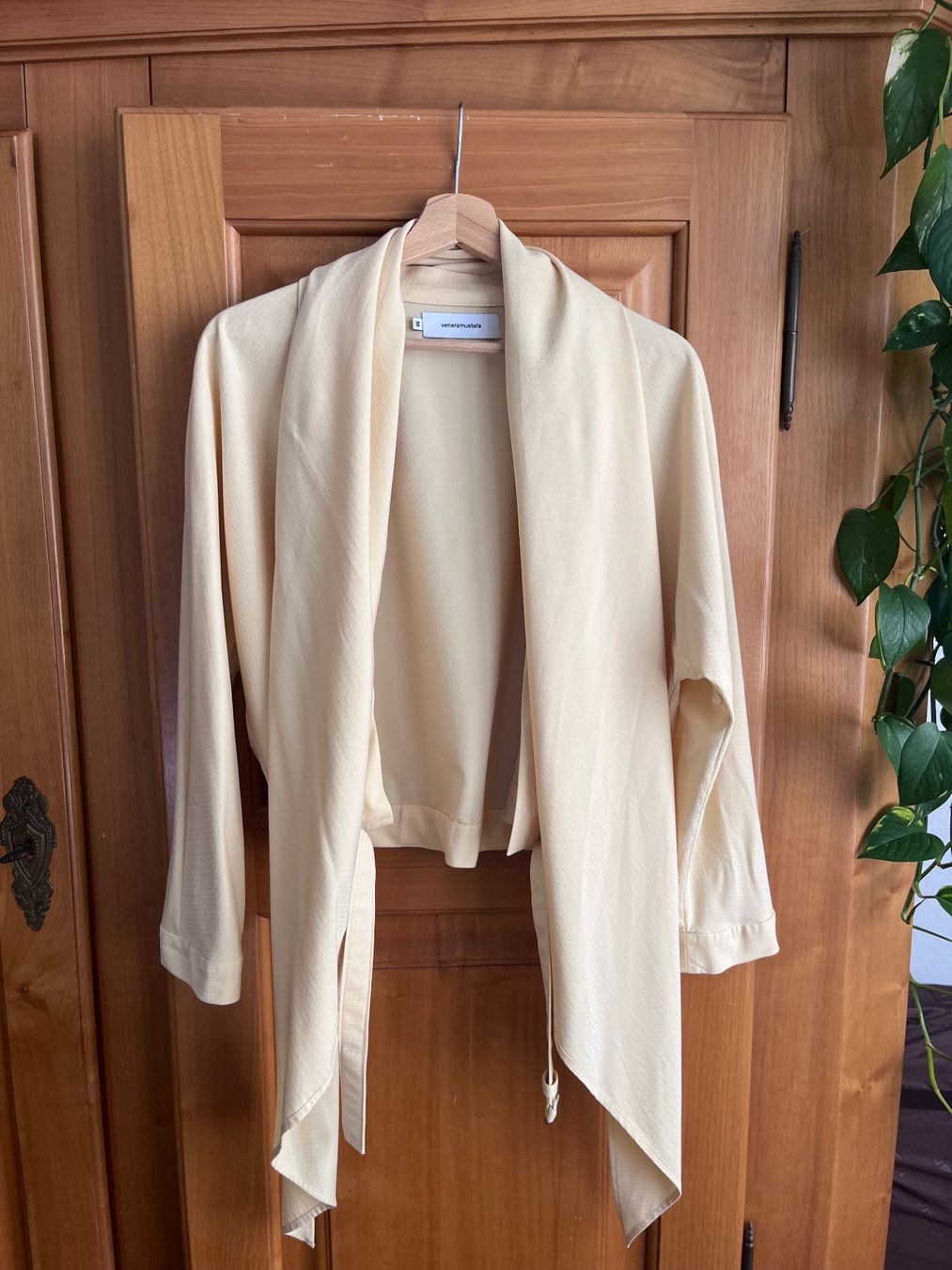 Giacche: Designer Jacke Venera Mustafa – Usato da Zürich venduto da FrauMa 2